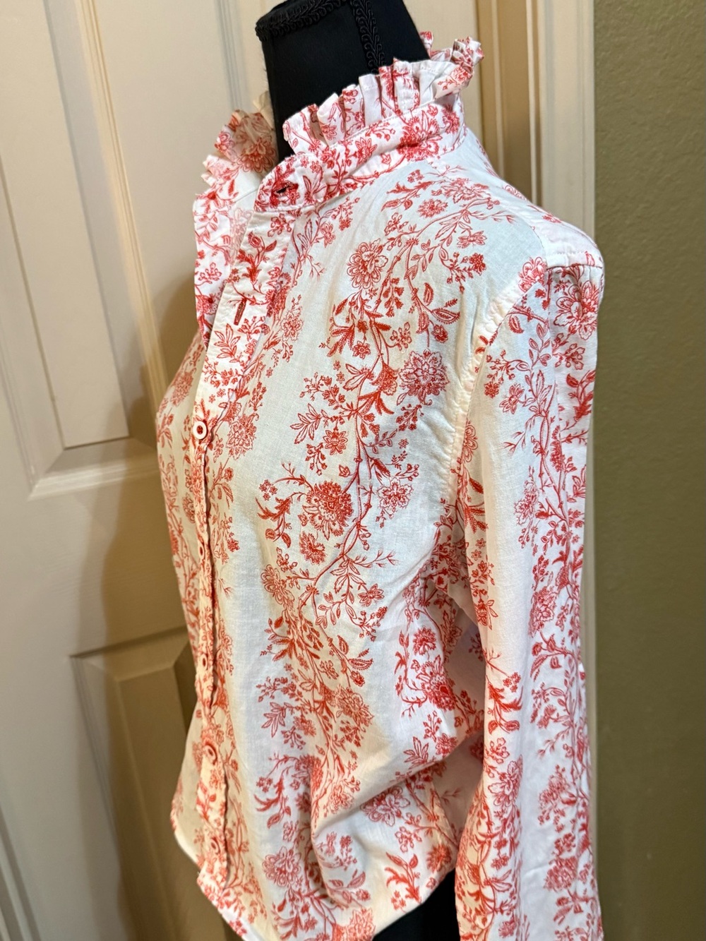 Upcycled Ruffled Collar Floral Button-Up Women's Top - Red on White